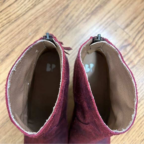 BP. | Trott Distressed Burgundy Suede Booties Size 8.5 - Picture 9 of 13